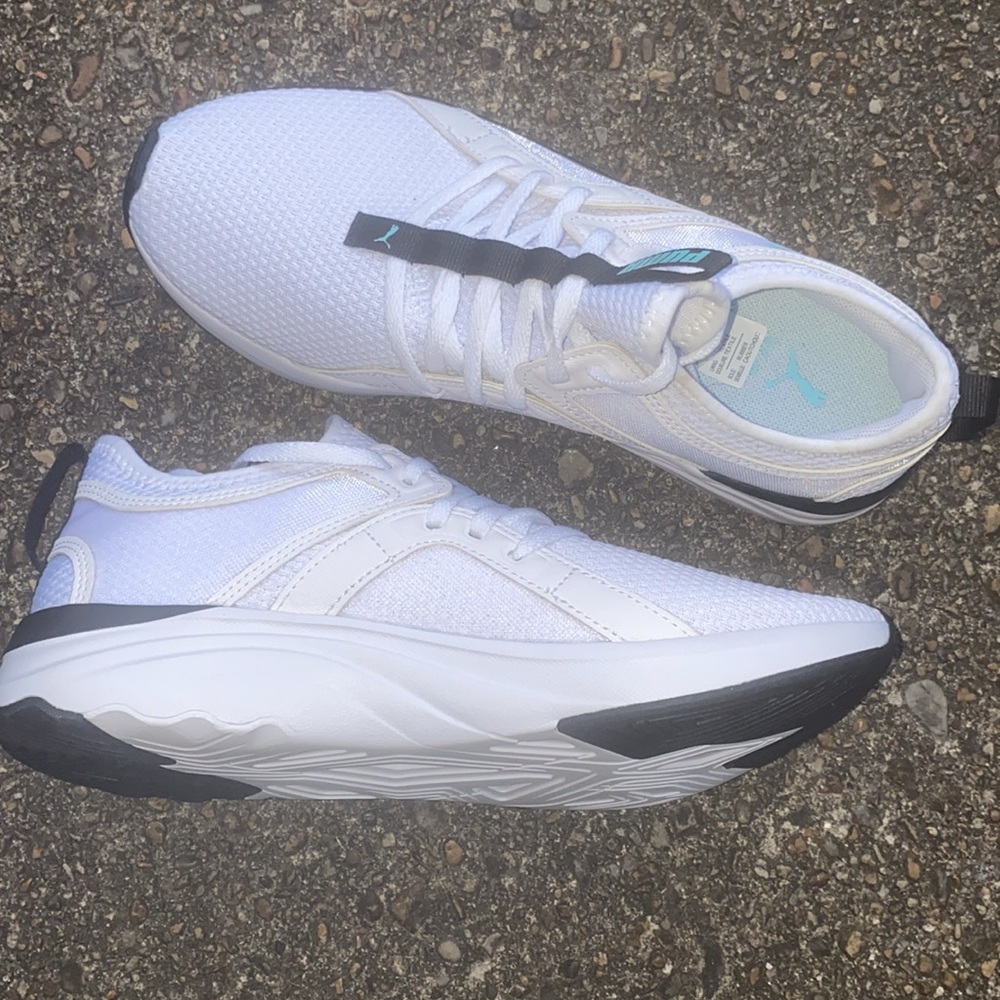 NEW✨’Starla 2’ Puma Sneakers - Size 9M Women - Picture 3 of 6